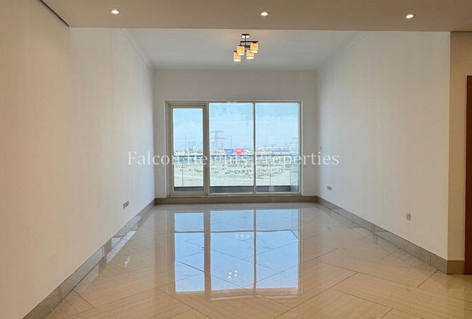 123847172 - Property Image 3