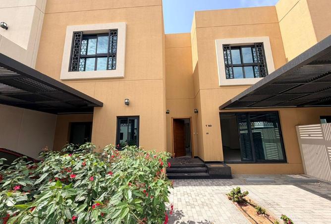 71145902 - Property Main Image