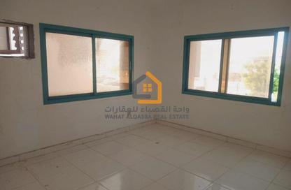 Apartment - 2 Bedrooms - 2 Bathrooms for rent in Al Butina B - Al Butina - Sharjah