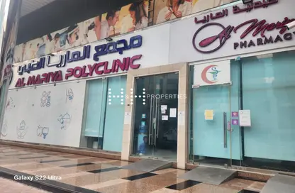 محل - استوديو للايجار في برج فالكون - شارع المكتوم - ديرة - دبي