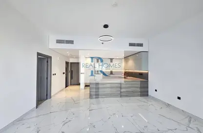 Apartment - 1 Bedroom - 2 Bathrooms for rent in Royal Regency - Business Bay - Dubai