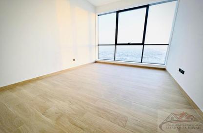 Apartment - 3 Bedrooms - 3 Bathrooms for rent in La Plage Tower - Al Mamzar - Sharjah - Sharjah