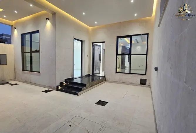 162805287 - Property Image 2