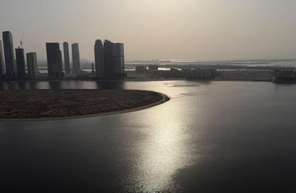 Apartment - 3 Bedrooms - 4 Bathrooms for sale in Al Anwar Tower - Al Khan Lagoon - Al Khan - Sharjah
