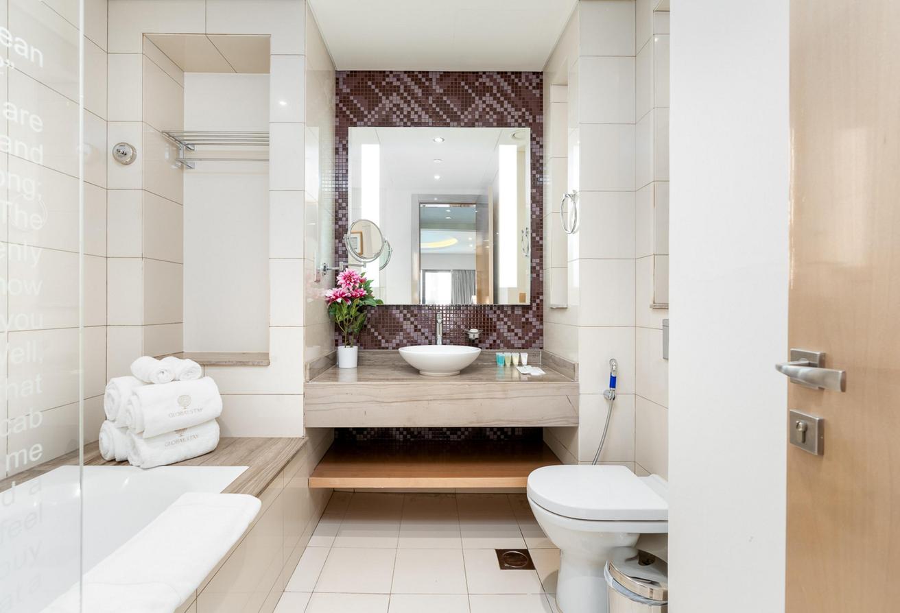 Special Offer 1Bedroom. BILLS are included photo 25