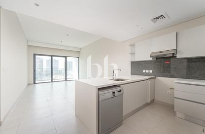 Apartment - 2 - 3 for rent in SOL Bay - Business Bay - Dubai
