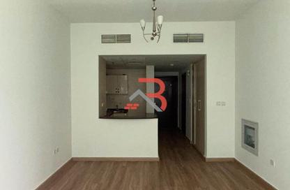 Apartment - Studio - 1 Bathroom for sale in UniEstate Sports Tower - Dubai Sports City - Dubai Apartment - Studio - 1 Bathroom for sale in UniEstate Sports Tower - Dubai Sports City - Dubai