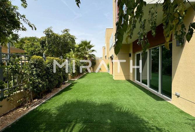 73843275 - Property Image 3