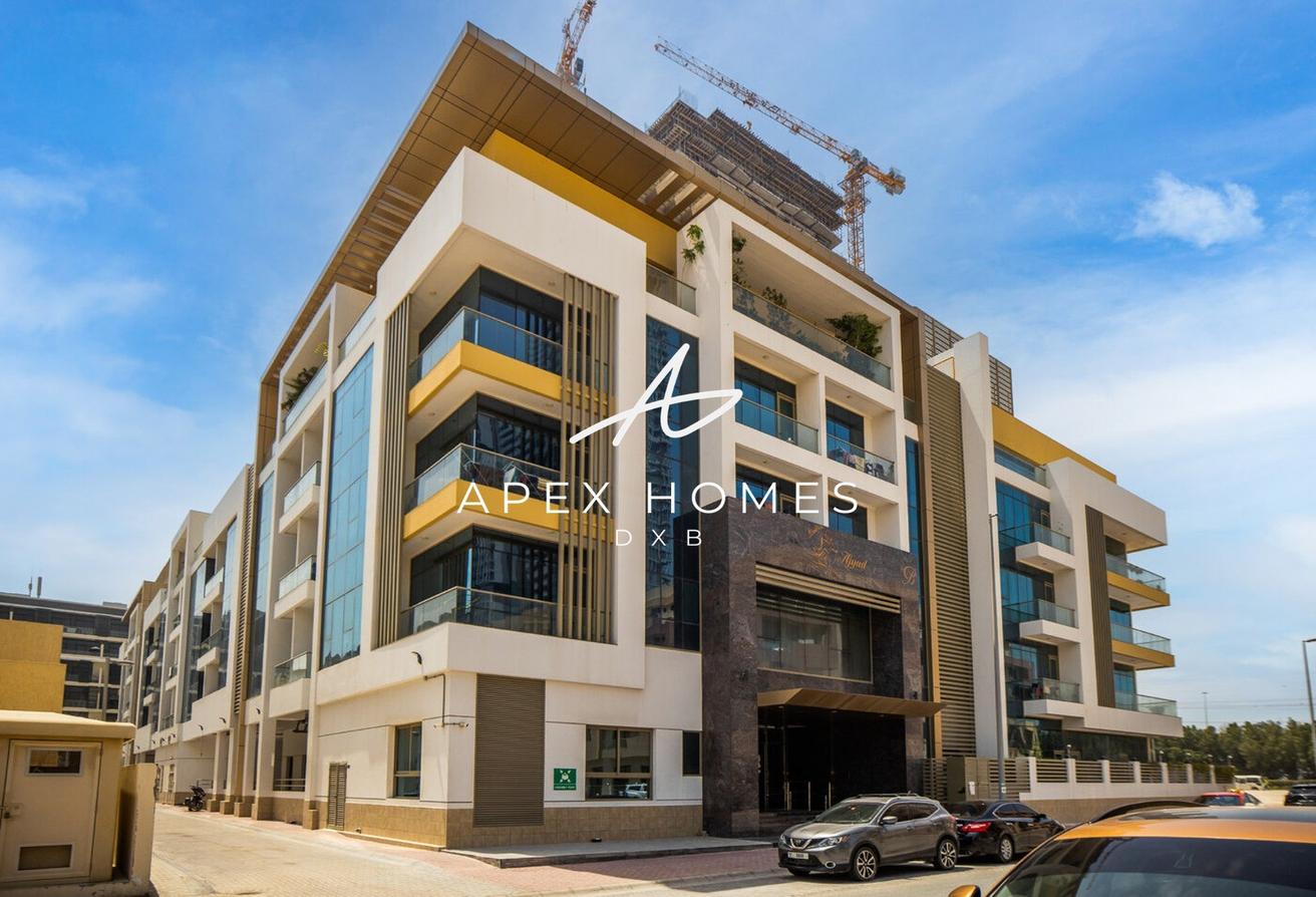 Excellent Amenities | Modern | Fully Furnished photo 15