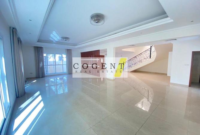 79821856 - Property Image 2