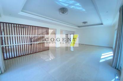 Villa - 4 Bedrooms - 4 Bathrooms for rent in Jumeirah 3 Villas - Jumeirah 3 - Jumeirah - Dubai