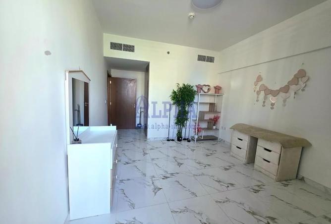 77796832 - Property Image 3