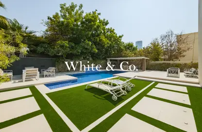 Villa - 3 Bedrooms - 3 Bathrooms for sale in Meadows 1 - Meadows - Dubai