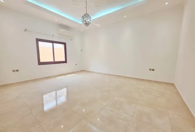 153735607 - Property Image 3