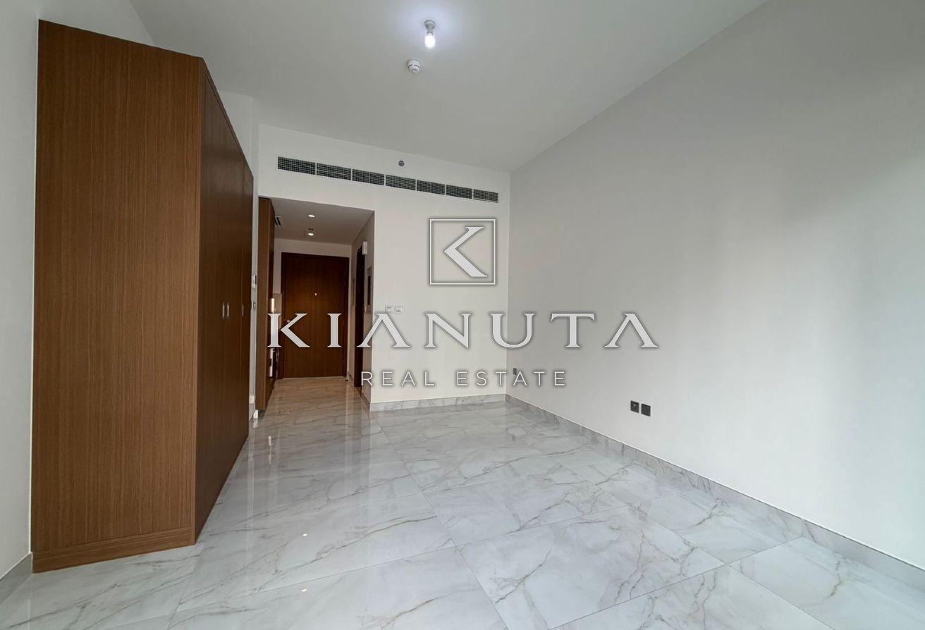 BRAND NEW | READY |POOL DIRECT | CORNER | SPACIOUS photo 6
