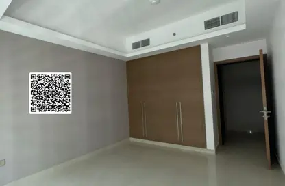 Apartment - 2 Bedrooms - 3 Bathrooms for sale in Gulfa Towers - Al Rashidiya 1 - Al Rashidiya - Ajman