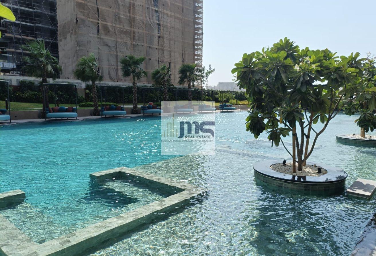 Mid Floor/ Pool Oasis View/ Elegant 1 br Apartment photo 14