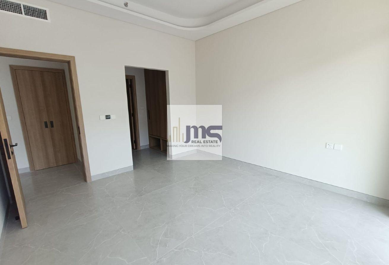 Mid Floor/ Pool Oasis View/ Elegant 1 br Apartment photo 6
