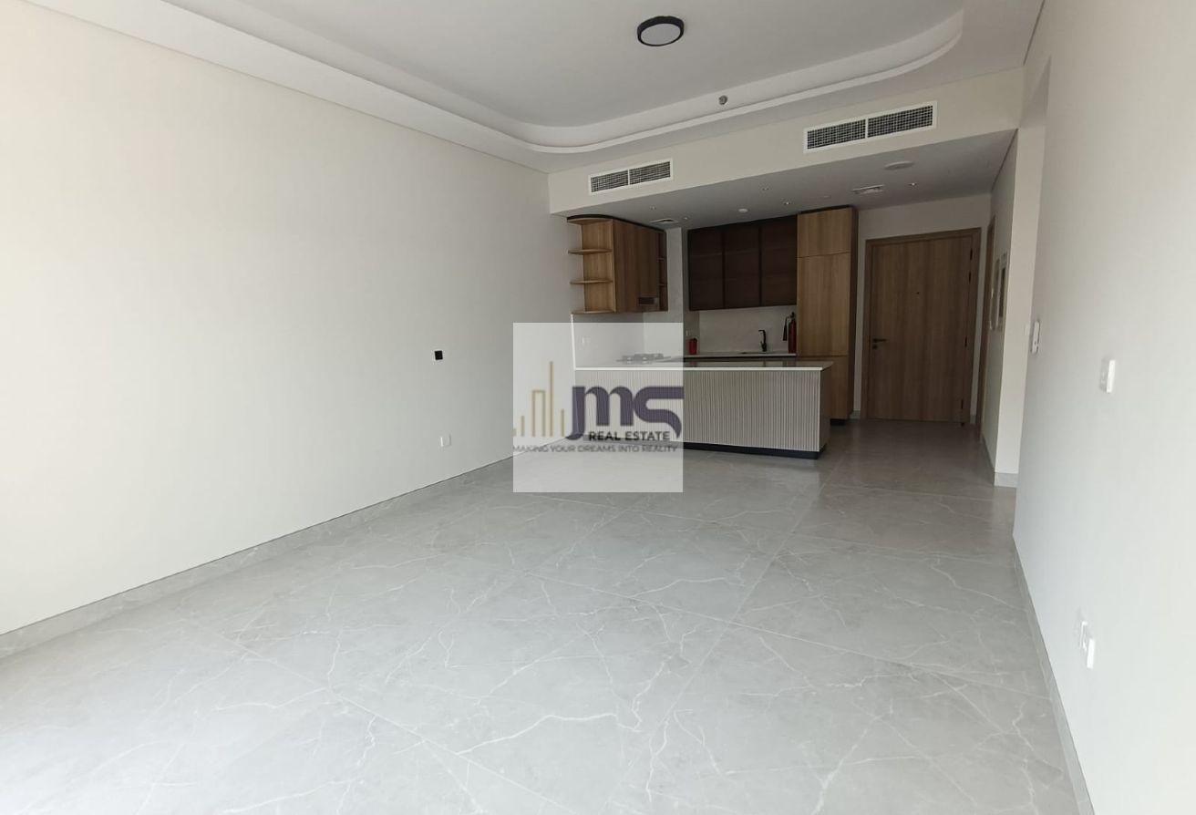 Mid Floor/ Pool Oasis View/ Elegant 1 br Apartment photo 4