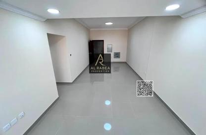 Apartment - 1 Bedroom - 2 Bathrooms for rent in Al Jurf 3 - Al Jurf - Ajman Downtown - Ajman