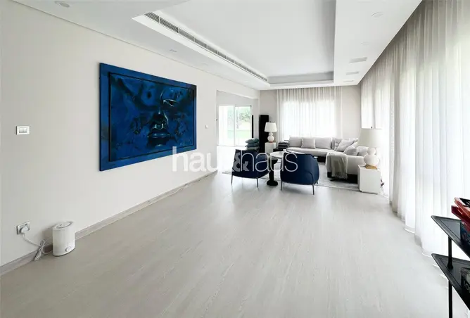 79428223 - Property Image 2