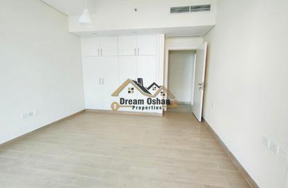 Apartment - 2 - 2 for sale in Platinum Residence 2 - Dubai Silicon Oasis - Dubai