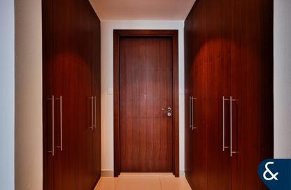 Apartment - 1 - 1 for rent in Boulevard Point - Downtown Dubai - Dubai