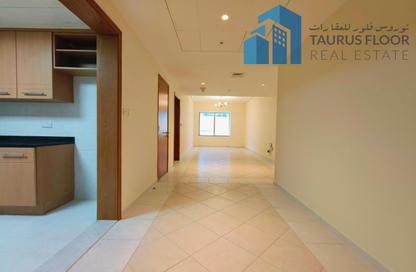 Apartment - 3 Bedrooms - 3 Bathrooms for rent in 21st Century Tower - Sheikh Zayed Road - Dubai