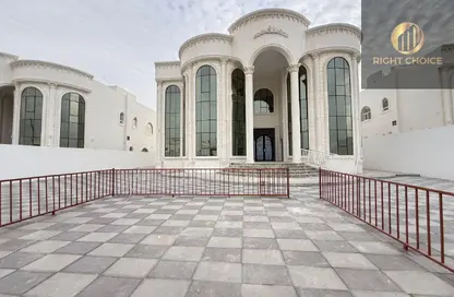 فيلا - 6 غرف نوم - 8 حمامات للايجار في مدينة الرياض - أبوظبي فيلا - 6 غرف نوم - 8 حمامات للايجار في مدينة الرياض - أبوظبي