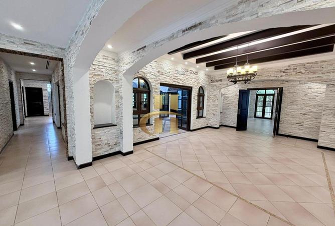 136569460 - Property Image 2