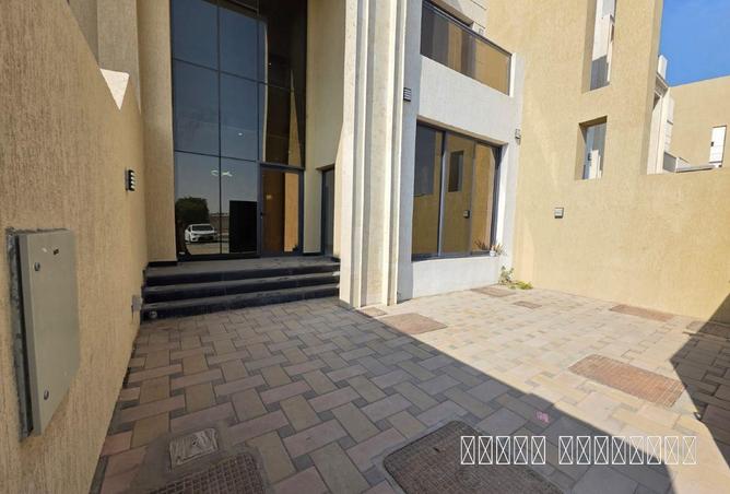 73840542 - صورة العقار 2