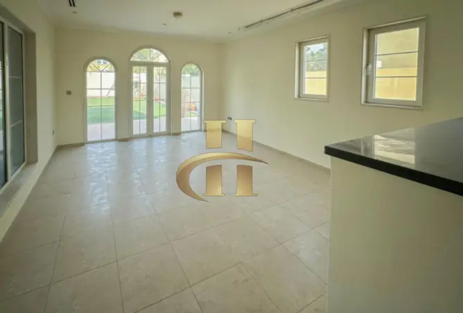 146000529 - Property Image 3