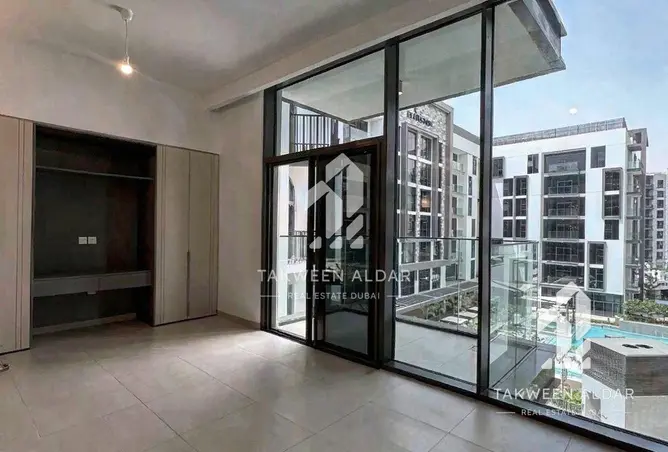 100832312 - Property Image 3