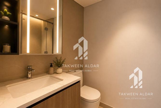 Luxury Living | Studio | Spacious Layout photo 2