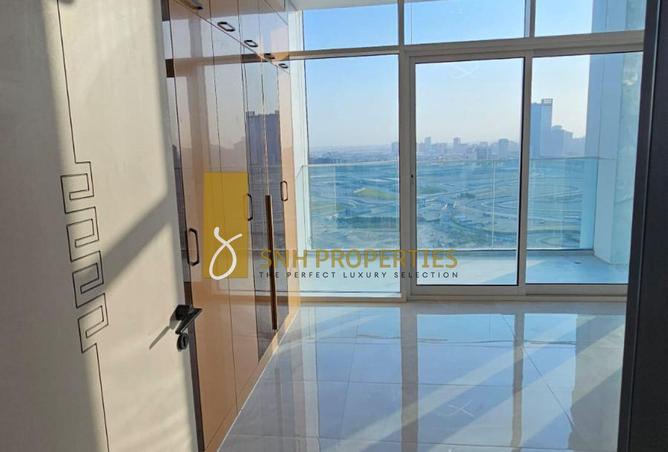 77373375 - Property Image 2