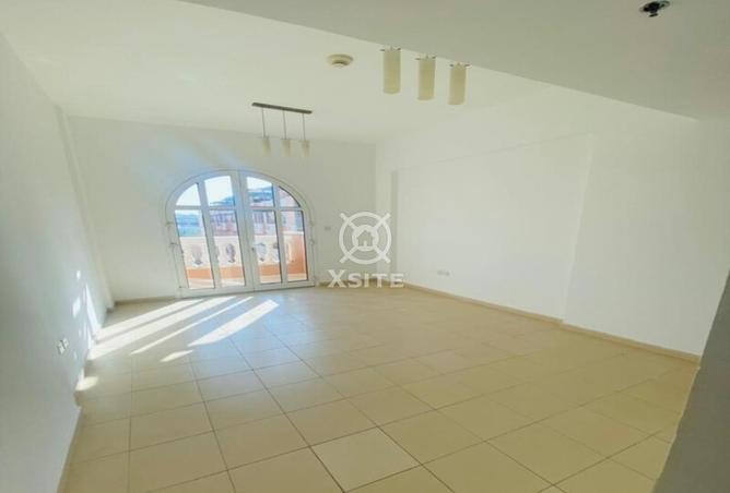 96971108 - Property Main Image