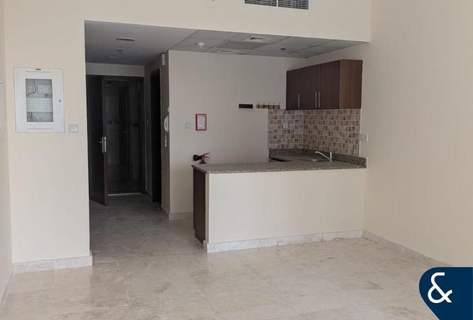 83641748 - Property Image 3