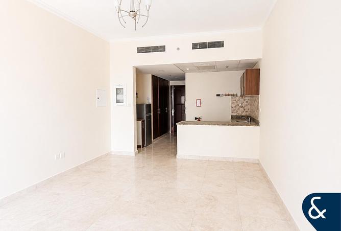 83641748 - Property Main Image