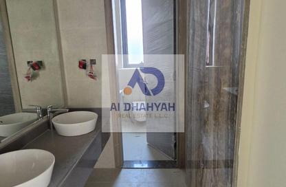Compound - 5 - 6 for sale in Al Riqaibah - Al Suyoh - Sharjah