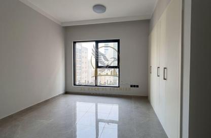 Apartment - 1 Bedroom - 2 Bathrooms for rent in New Al Taawun Road - Al Taawun - Sharjah