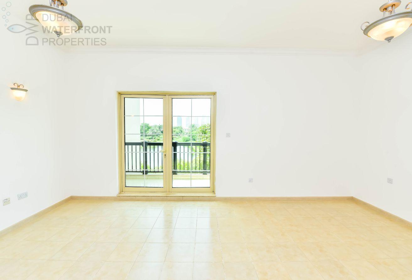 Lake Facing 4BR + Maids | Private Pool | E Foyer photo 13