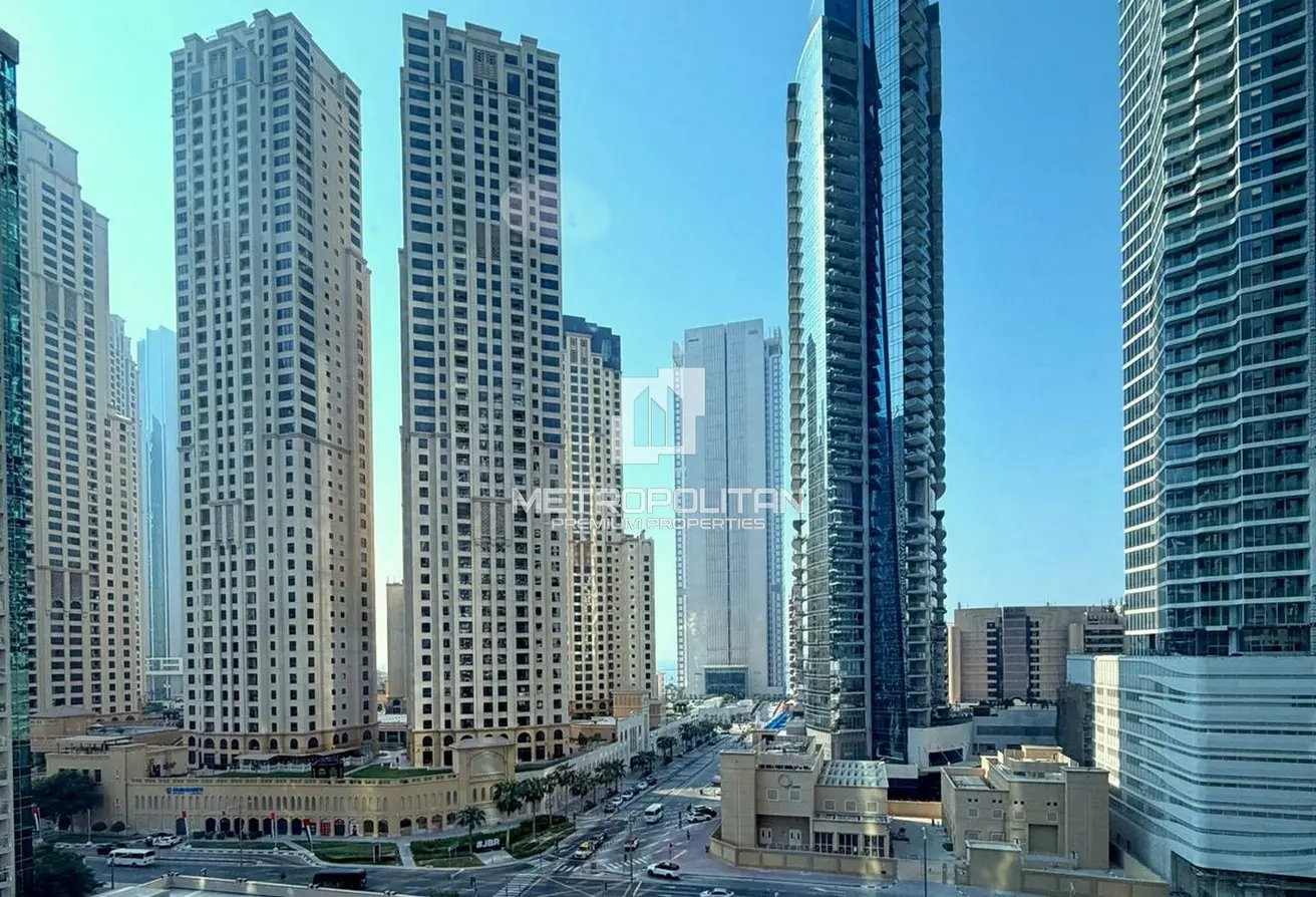 165581114 - Property Main Image