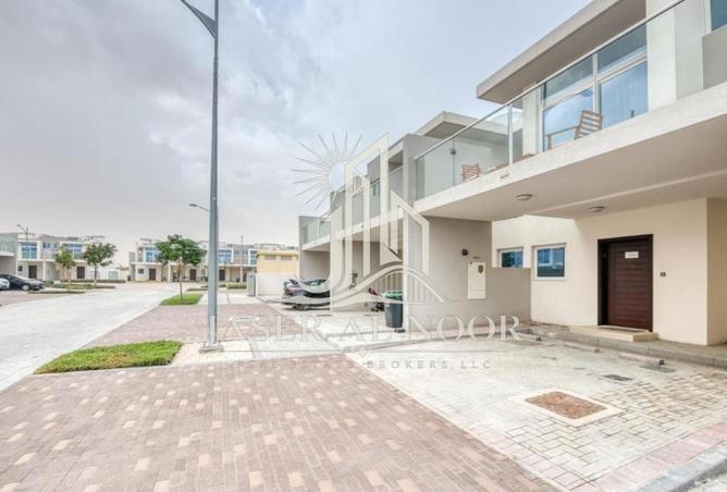 136070895 - Property Image 3