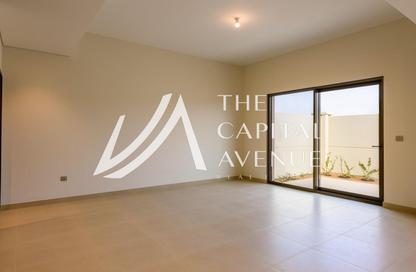 Villa - 5 - 5 for rent in Bloom Living - Zayed City (Khalifa City C) - Khalifa City - Abu Dhabi