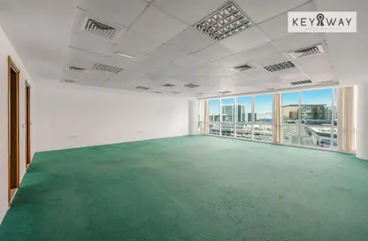 مكتب - استوديو - 1 حمام للايجار في برج الياقوت - بورسعيد - ديرة - دبي