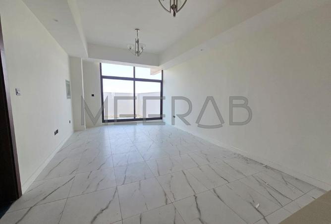 114619717 - Property Image 3