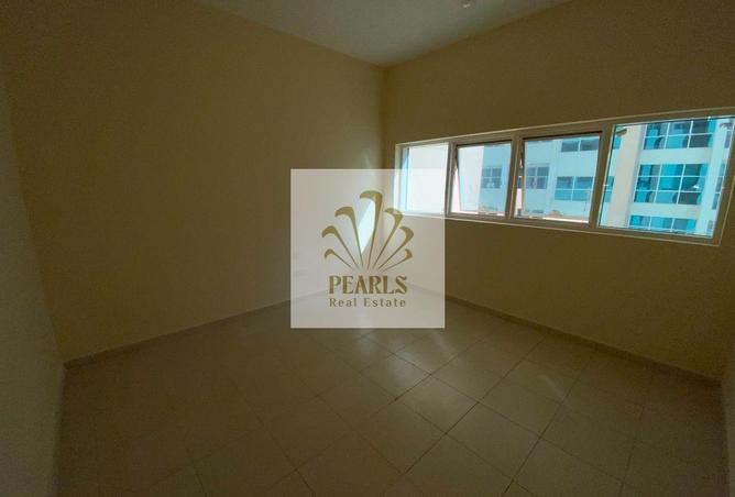 126572176 - Property Image 3