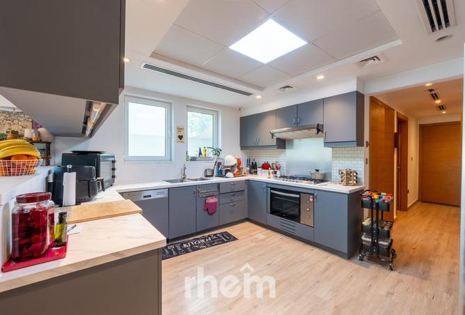 79853734 - Property Image 3