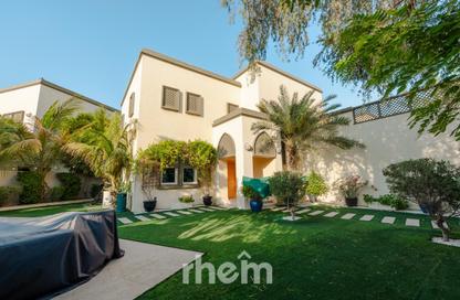 Villa - 3 Bedrooms - 4 Bathrooms for rent in Regional Small - Regional - Jumeirah Park - Dubai