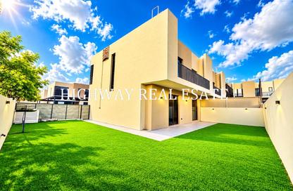 Villa - 4 - 5 for rent in Nasma Residence - Al Tai - Sharjah Villa - 4 - 5 for rent in Nasma Residence - Al Tai - Sharjah